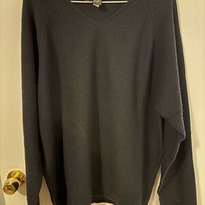 Banana Republic 100% Merino Wool Men's Dark V-Neck Sweater